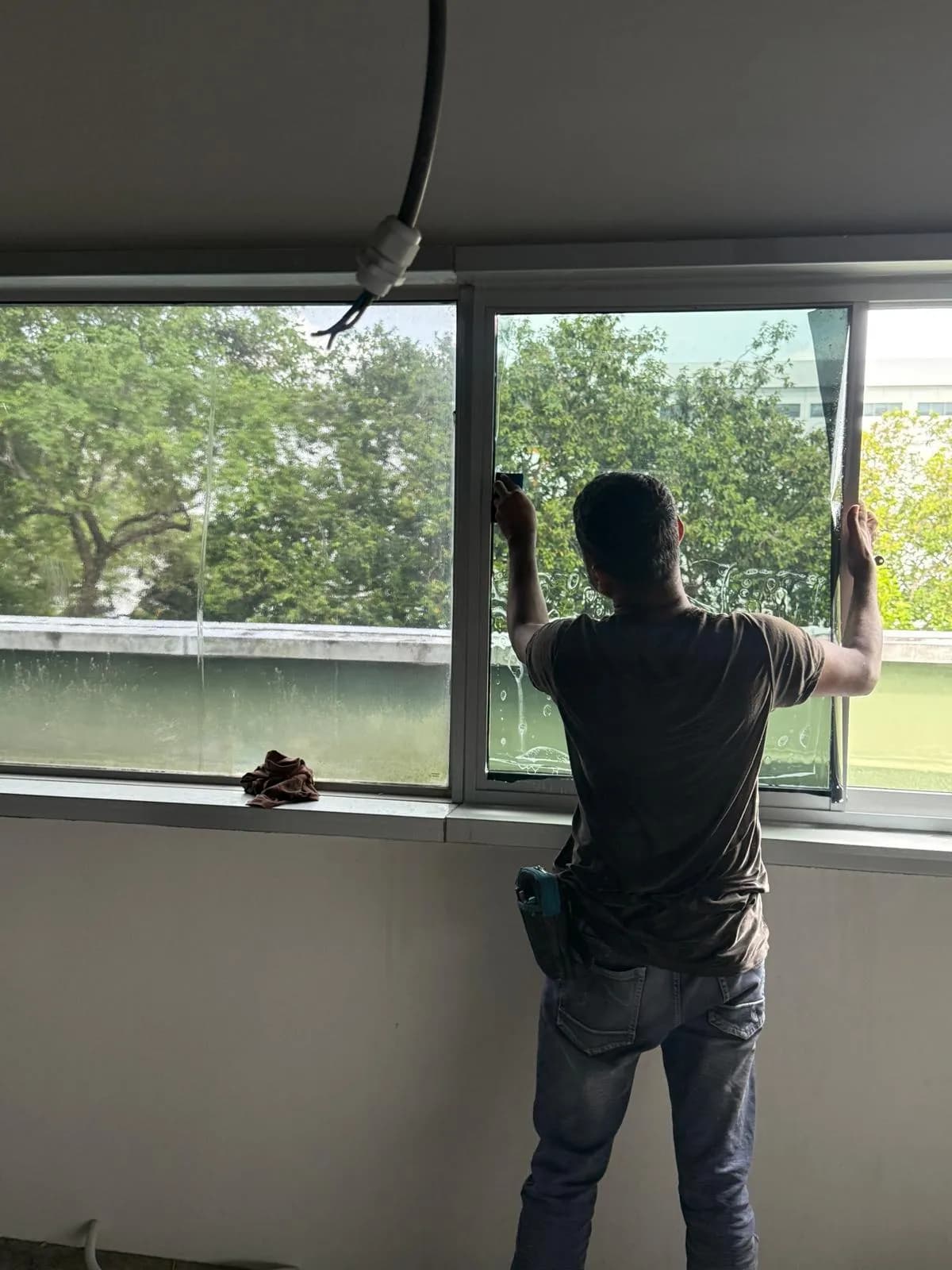 Who We Are: A Singapore Glass & Partition Specialist