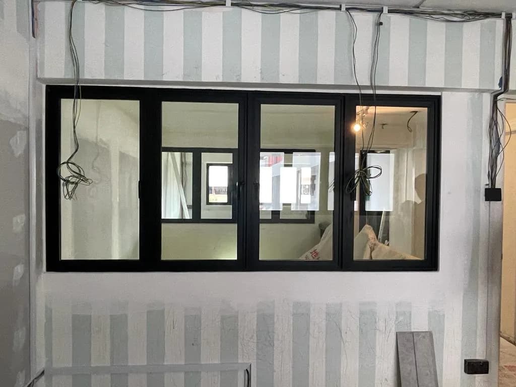 Hotel Room Smart Partition